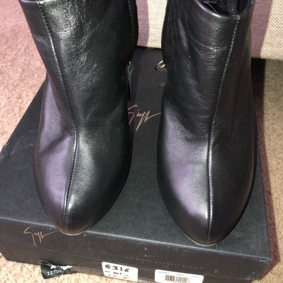 Giuseppe Zanotti Booties - Picture 6 of 8